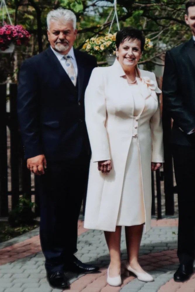 Elegancki komplet dasmki sukienka z płaszczykiem na wesele dla mamy panny młodej lub pana mdłego