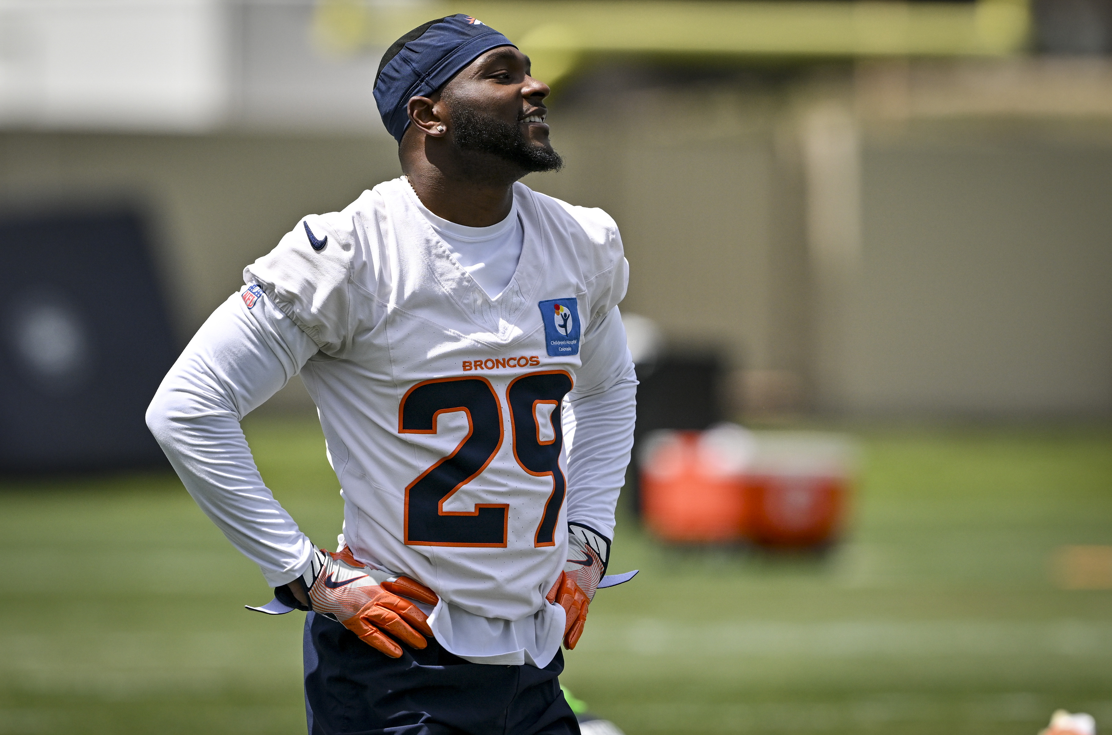 Ja'quan McMillian (29) of the Denver Broncos stretches during minicamp at the Broncos Park in Centennial, Colorado on Tuesday, June 16, 2026. (Photo by AAron Ontiveroz/The Denver Post)