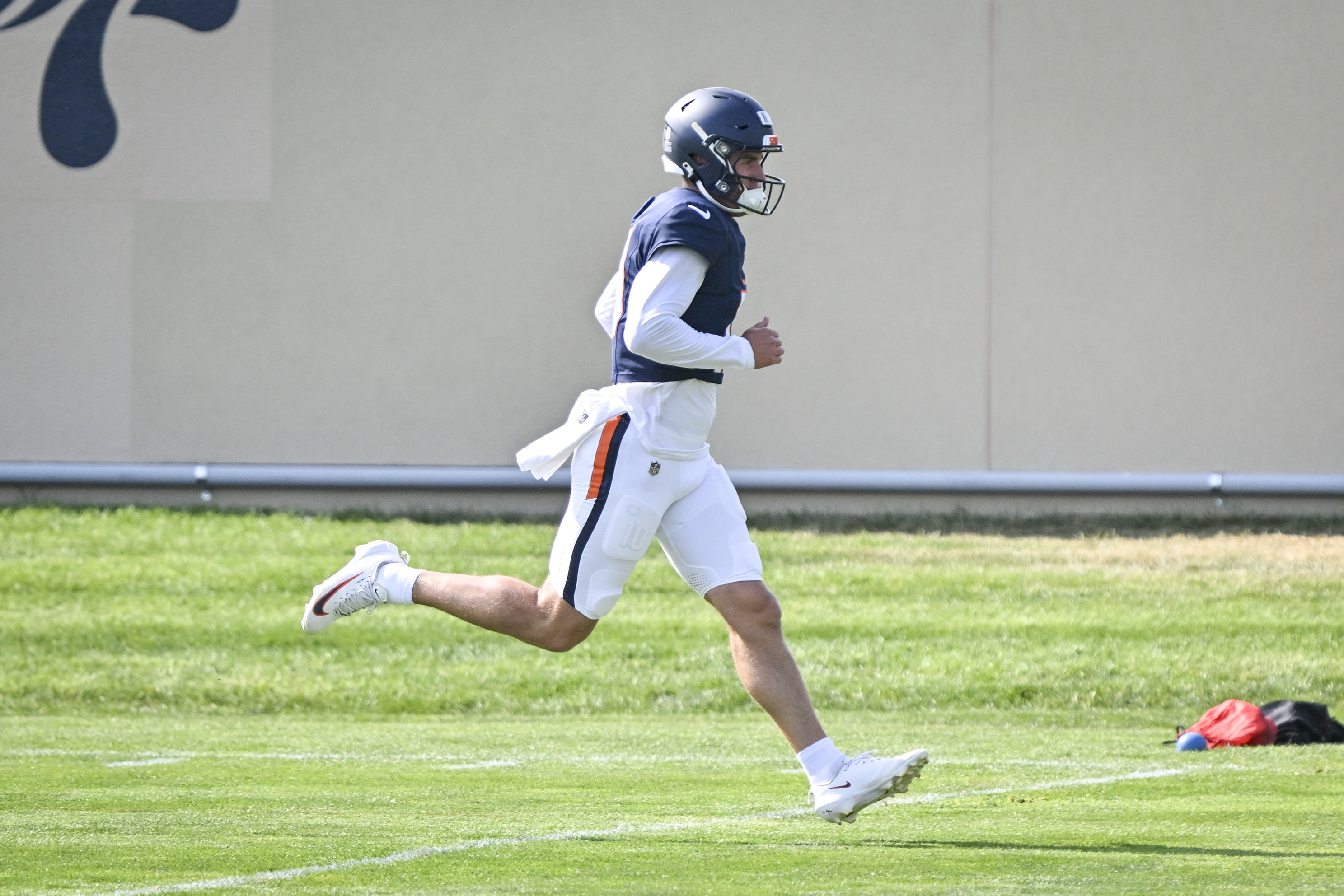 Bo Nix (10) of the Denver Broncos sprints during training camp at Broncos Park in Centennial, Colorado on Tuesday, August 11, 2026. (Photo by AAron Ontiveroz/The Denver Post)