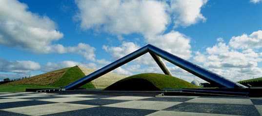 Moerenuma Park – Isamu Noguchis ambitious project