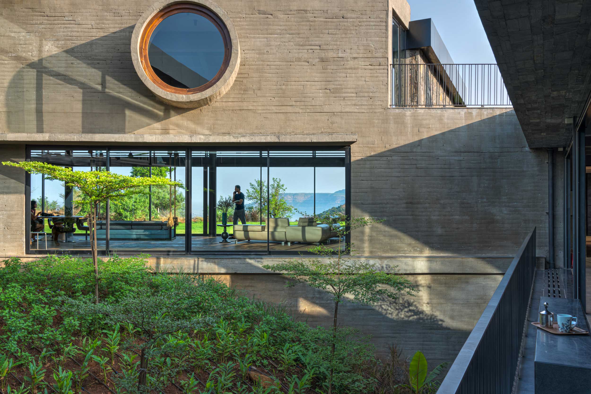 Airavat House - Lyth Design, Red Architects | Image © Fabien Charuau