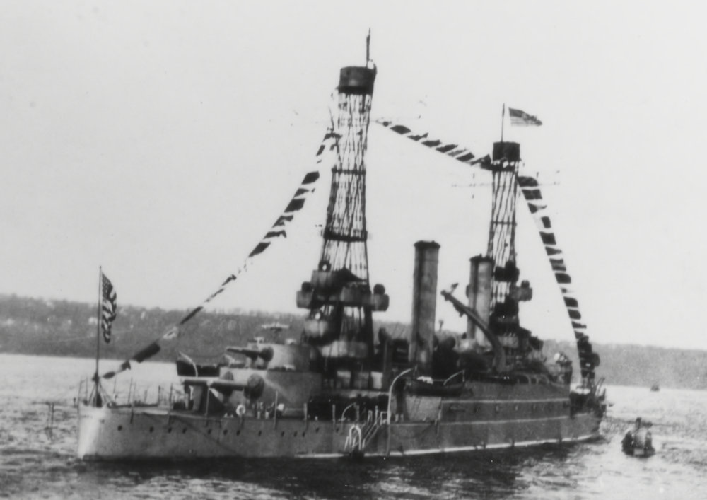 USS Kearsarge (BB-5) at a naval review in the Hudson River on 27 December 1918