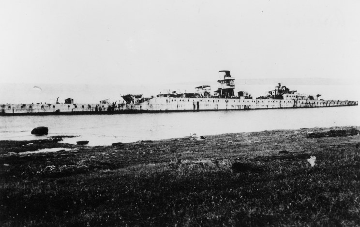 Wreck of HMS Raleigh seen between 1922 and 1926