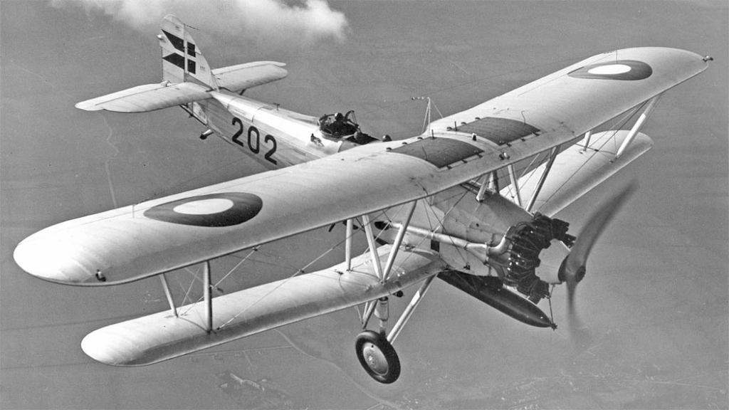 Hawker Dantorp 202 with a practice torpedo