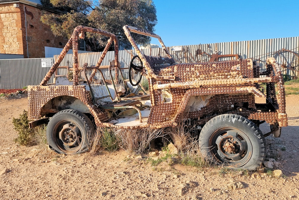 Mad Max 2 car