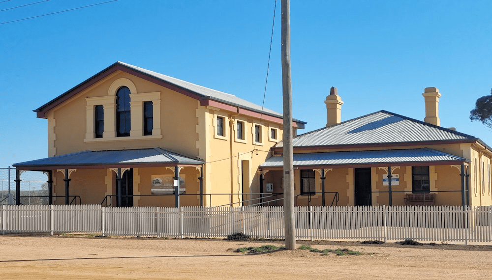 Old Silverton Courthouse - now accommodation