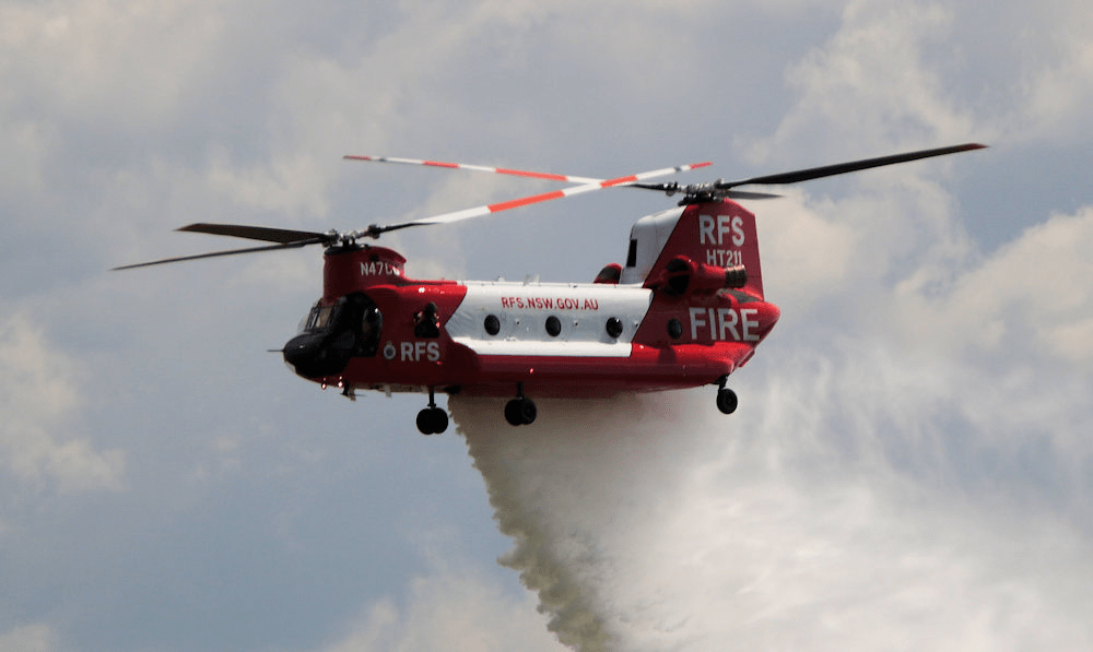 Boeing CH-47D HT211 Chinook operated by Coulson Aviation for the NSW RFS