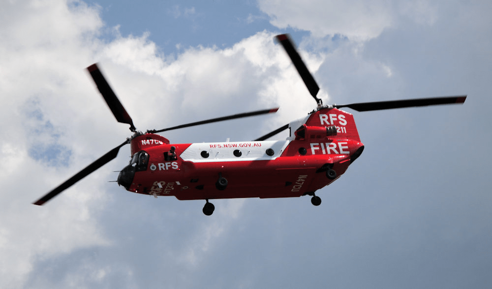 Boeing CH-47D HT211 Chinook operated by Coulson Aviation for the NSW RFS RAAF Richmond Airshow 2025