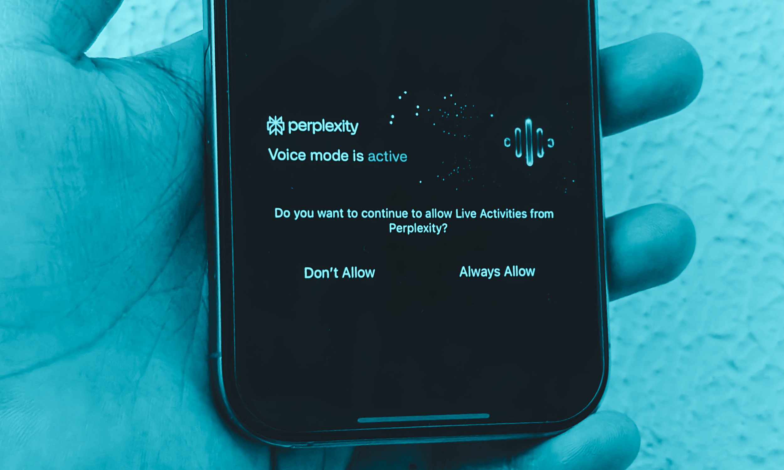 I’m using Perplexity iOS Voice Assistant on my iPhone, and it’s better than Siri (9)