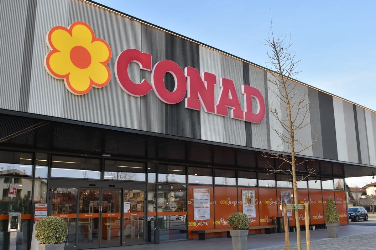 Colpo grosso al Conad, allarme disattivato e cassaforte aperta: furto spettacolare