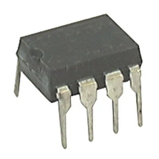 TL082