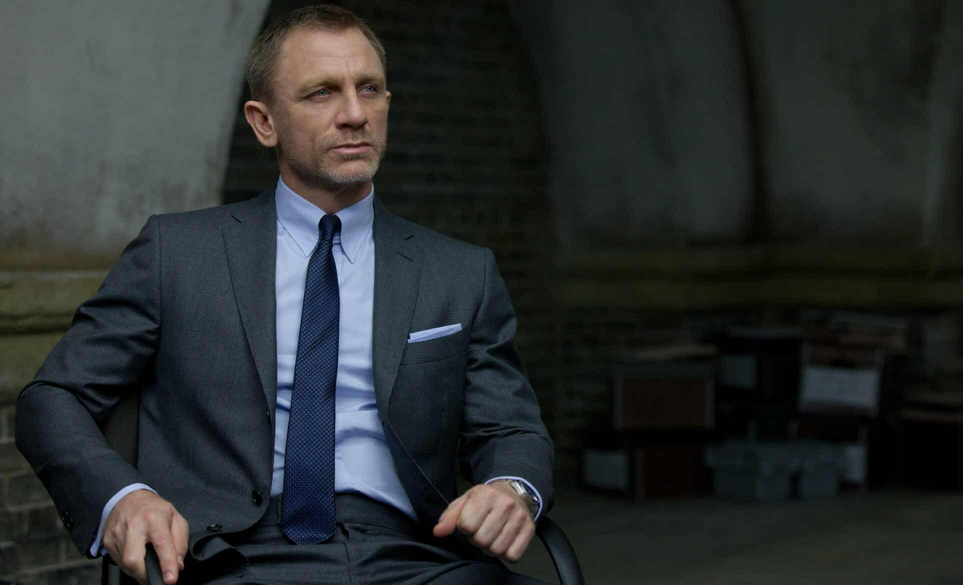 3 Suits Every Guy Should Own Man Of Many