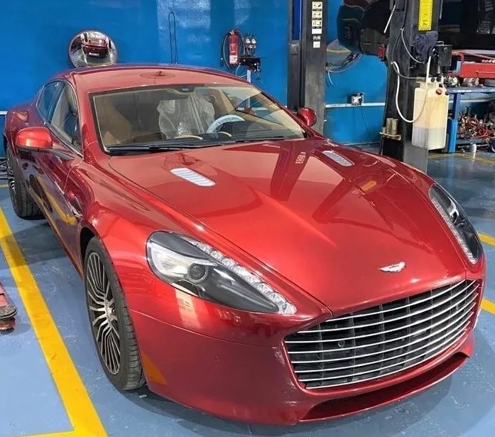 Aston Martin Rapide S at DME Auto Workshop