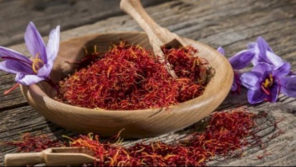 هل الزعفران يُمكن أن يكون علاجًا فعالًا لمرضى الزهايمر؟