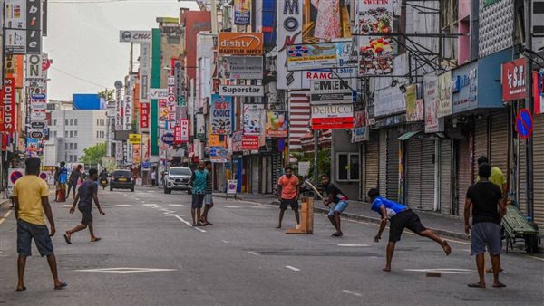 الأمطار المدمرة تضرب آسيا.. آلاف المفقودين واستغاثات دولية في سريلانكا وإندونيسيا