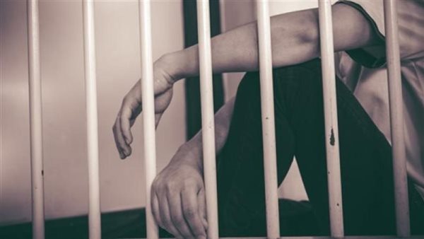 ضبط شخص أطلق أعيرة نارية احتفالا بفوز مرشح في قنا