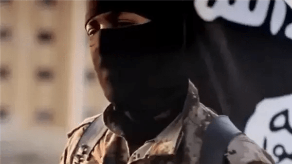 سوريا.. داعش يستهدف منزلا ومحلا في دير الزور عقب رفض أصحابهما دفع الزكاة