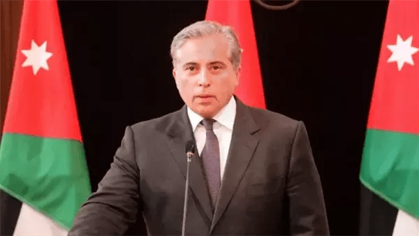 رئيس الوزراء الأردنى يؤكد ضرورة الالتزام بوقف إطلاق النار فى غزة رئيس الوزراء الأردنى يؤكد ضرورة الالتزام بوقف إطلاق النار فى غزة