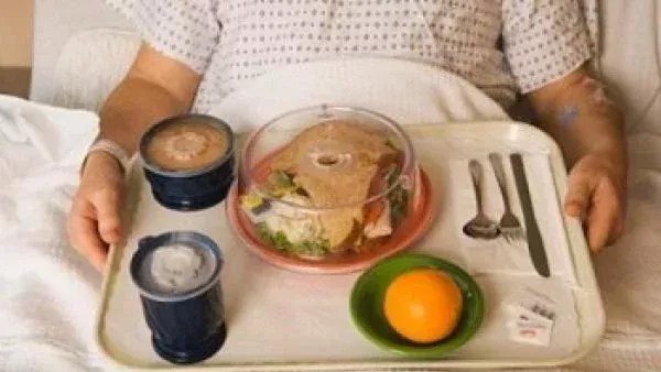 أفضل وقت لتناول وجبة الإفطار.. أخصائي تغذية يوضح