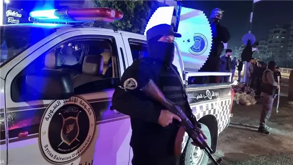 عاجل.. تعرض دورية أمنية سورية لإطلاق نار في ساحة الأمويين بدمشق