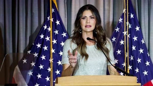 عاجل.. تعزيزات أمنية ضخمة إلى مينيابوليس بعد مقتل امرأة 