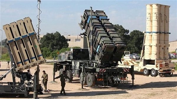 البث الإسرائيلية: القبة الحديدية تطلق صاروخًا اعتراضيًا نحو هدف مشبوه على الحدود اللبنانية