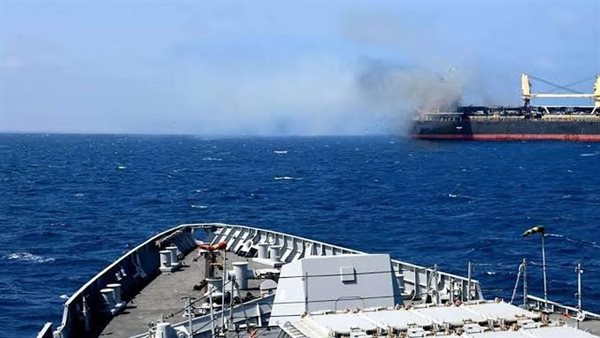 انفجار قوي قرب سفينة بريطانية قبالة سواحل عمان