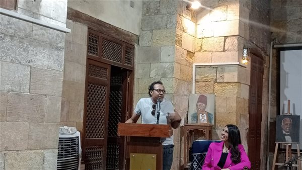 عبدالكريم الحجراوى: النيل أكثر حضورا فى مسرحية منين أجيب ناس