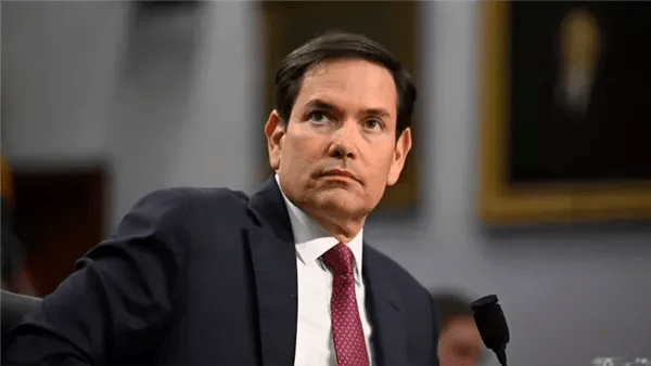 وزير الخارجية الأمريكي: الولايات المتحدة تُدعم الشعب الإيراني