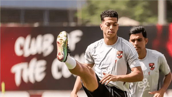 محمود أبو الدهب: زيزو وإمام عاشور بوظوا أوضة لبس الأهلي