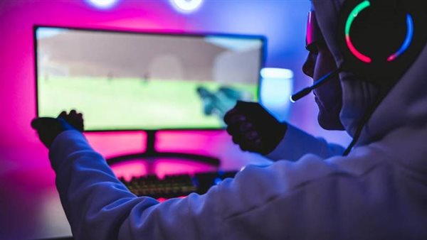 خبير أمن سيبرانى يحذر من استقطاب الأطفال إلى الدارك ويب عبر بعض الألعاب الإلكترونية