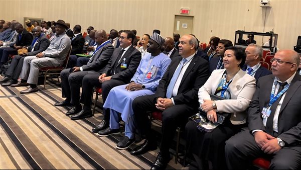 وزير الطيران المدني يشارك في الاجتماع الوزاري لمنظمة الأفكاك 