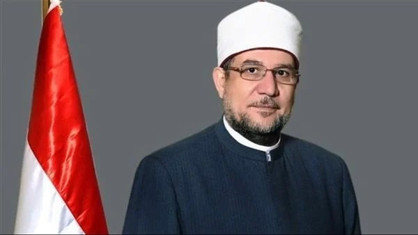 وزير الأوقاف السابق: سداد الديون مقدم على الحج