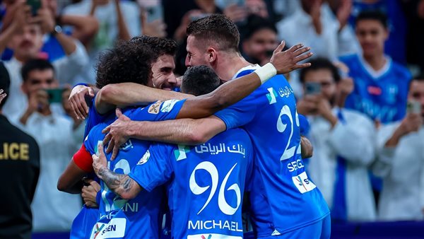 الهلال يبحث عن وصافة الدوري السعودي أمام الخلود