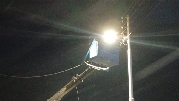 محافظ أسيوط: استمرار أعمال صيانة وتركيب كشافات الإنارة بقرية أولاد إلياس بصدفا