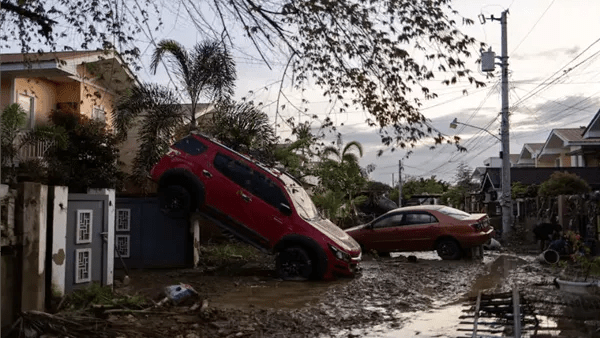 عاجل.. ارتفاع حصيلة ضحايا إعصار فونج-وونج بالفلبين لـ 25 قعاتيلا