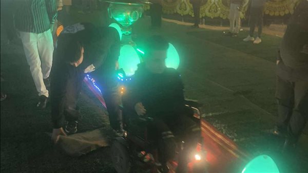 اليوتيوبر عمر فرج يقدم واجب العزاء في إسماعيل الليثي (فيديو)