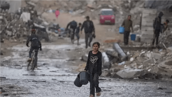 الفصائل والقوى الفلسطينية: نرفض أي وصاية أو وجود عسكري أجنبي في غزة