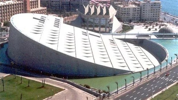 ليلة سينمائية خاصة.. المومياء يتصدر احتفالية شادى عبد السلام بمكتبة الإسكندرية