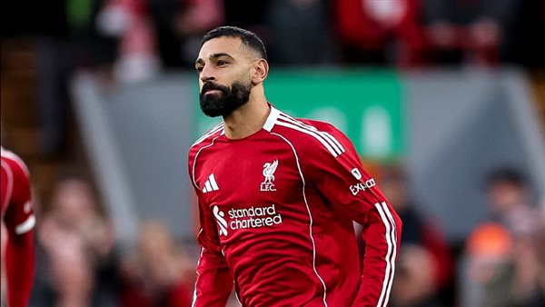 بعد عرض تركى.. صلاح يحسم موقفه من الانتقال للدورى السعودى 