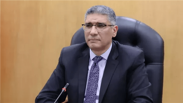محافظ الجيزة: النمو السكاني يؤثر على نصيب الفرد من الدخل