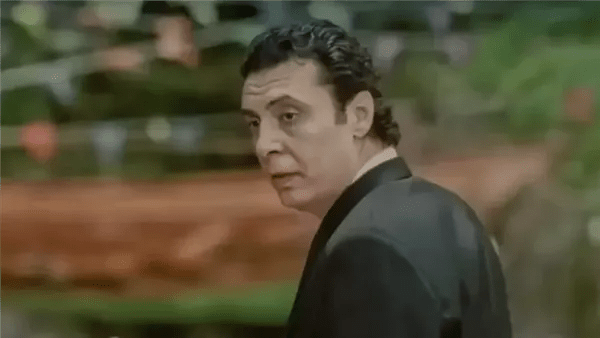 &laquo;عضلة قلبه توقفت والدكاترة معرفوش يلحقوه&raquo;.. اللحظات الأخيرة في حياة طارق الأمير (فيديو)