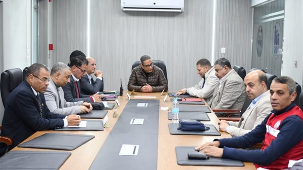 محافظ الفيوم يتابع سير جولة الإعادة بانتخابات مجلس النواب بالدائرتين الأولى والرابعة 