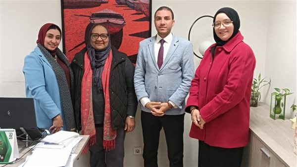 محافظ بني سويف يناقش ملامح الخطة الاستراتيجية لوحدة السكان لعام 2026