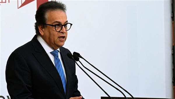 وزير الصحة يوجه برفع كفاءة مستشفى الواسطى المركزي ومراجعة عقود الأمن والنظافة