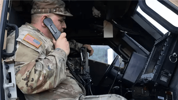 سنتكوم تنفى احتجاز إيران جنودًا أمريكيين