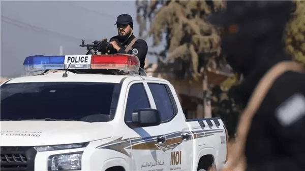 الداخلية السورية: القبض على خلية من 5 أشخاص مرتبطة بحزب الله اللبنانى الداخلية السورية: القبض على خلية من 5 أشخاص مرتبطة بحزب الله اللبنانى