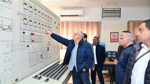 سويلم: متابعة مشروعات الري بالمحافظات استعدادًا لفترة أقصى الاحتياجات المائية