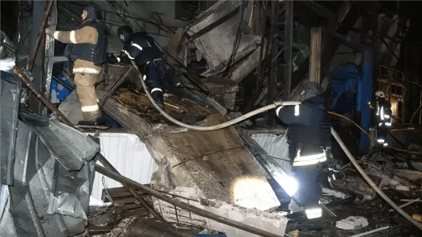 قبل محادثات مرتقبة الأحد.. روسيا تصعّد ضرباتها العسكرية على أوكرانيا