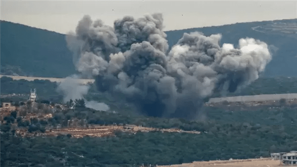 غارات إسرائيلية تستهدف بلدات في جنوب لبنان